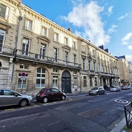 Apartment L'ambre - Coeur Historique - Au Calme Sur Cour Rouen