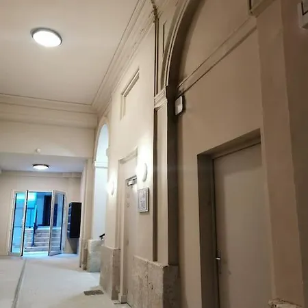 L'ambre - Coeur Historique - Au Calme Sur Cour Apartment *